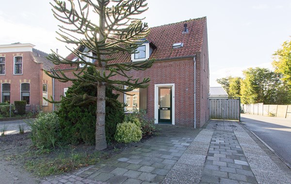 Onder bod: Benedenkerkstraat 101, 5165 CB Waspik